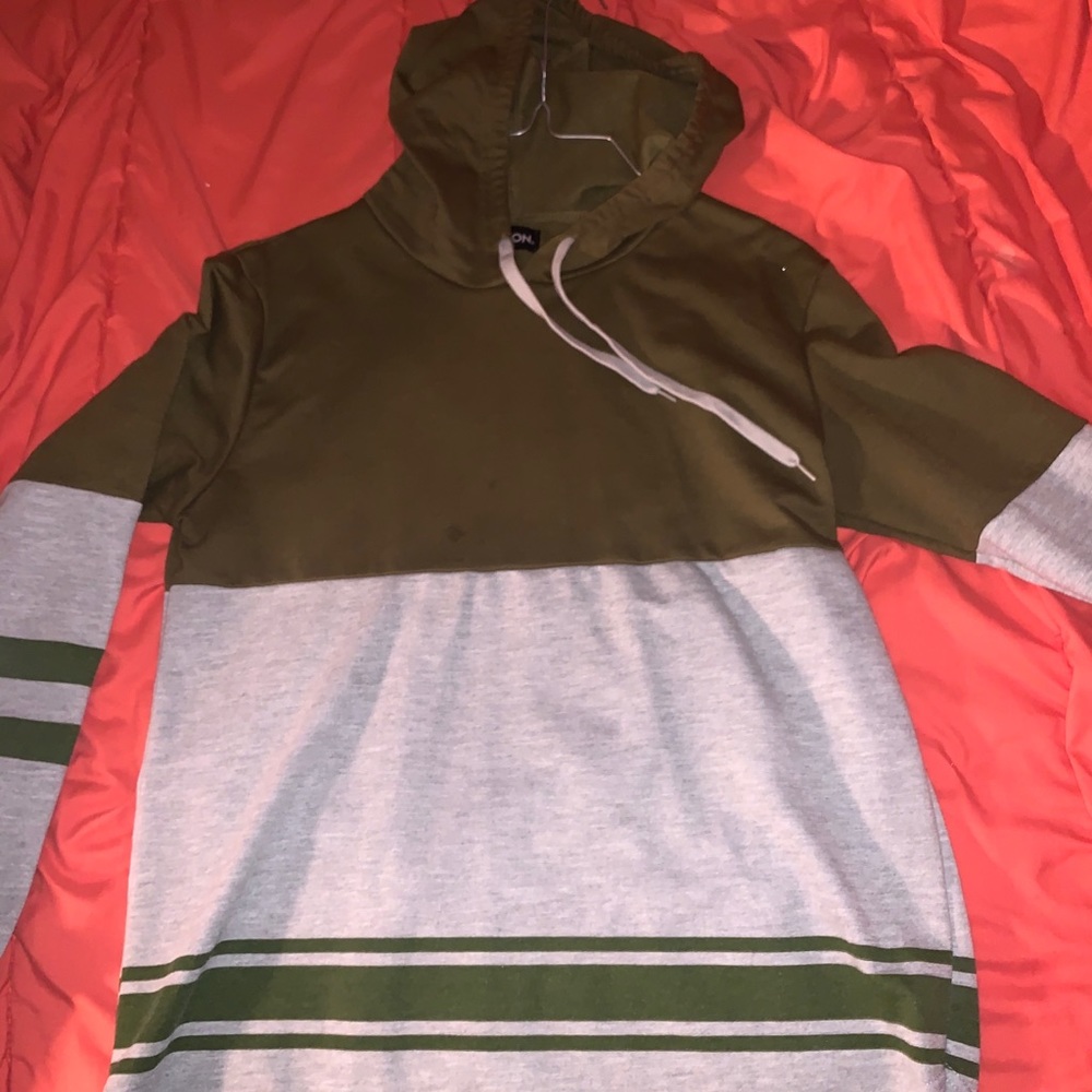 Hoodie shirt